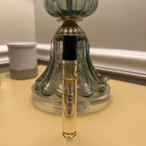 Byredo Mojave Ghost Rollerball with Black Cap